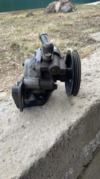 Гур насос на Carina E