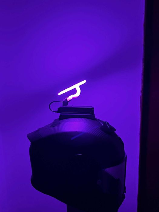 LED-uri decorative pentru cască moto, nefolosite, primite cadou