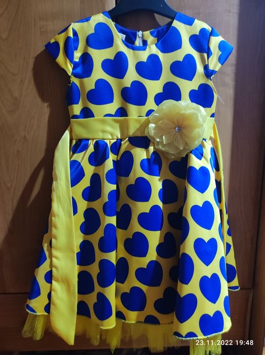 Нарядное платье за 3000