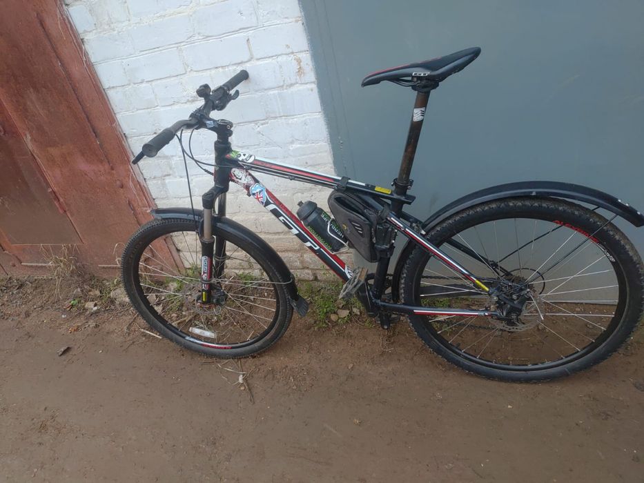 Продам велосипед GT