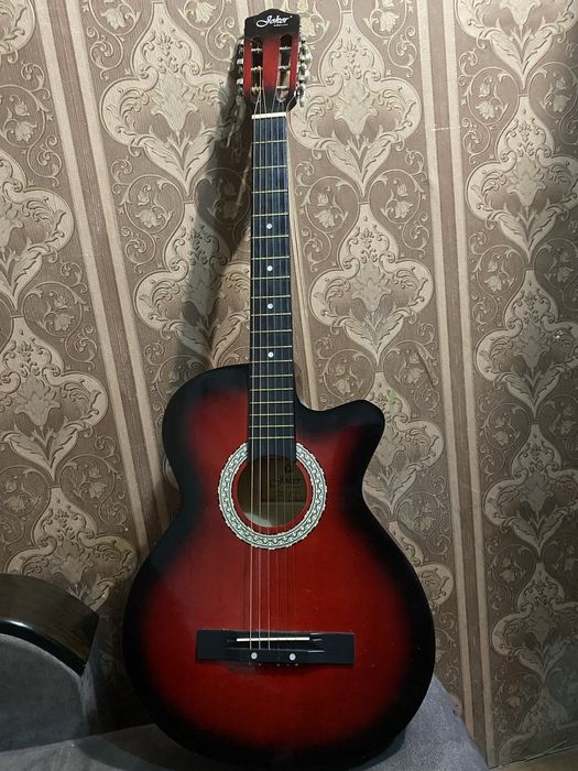 Продам гитару акустическую