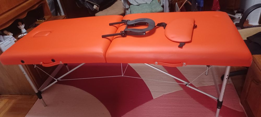 Masă de masaj cu înălțime reglabilă