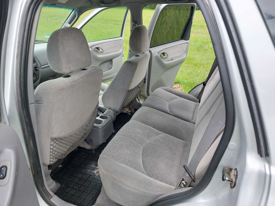Mazda Tribute  4x4 de vanzare