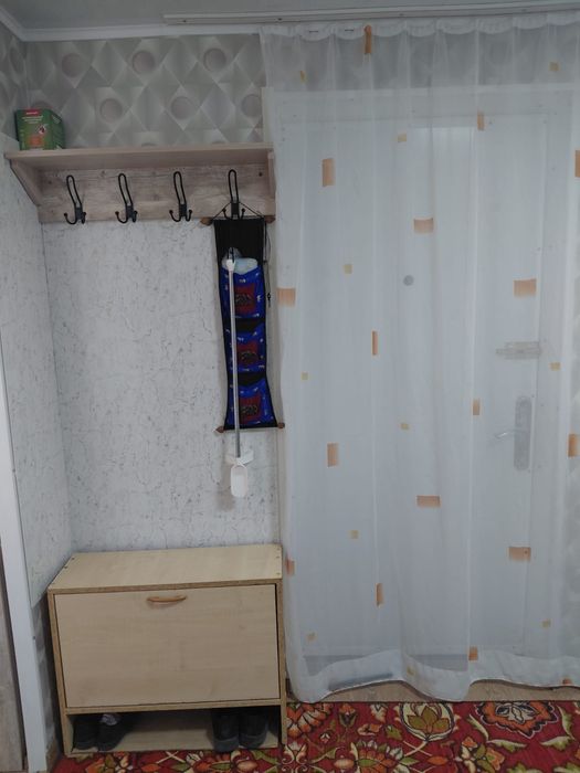 Продам  вагончик,  дачный  домик.