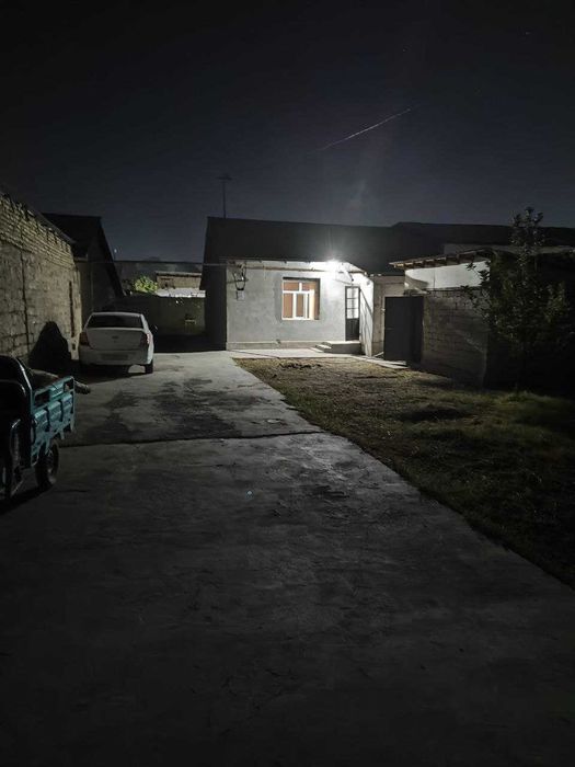 Дом 5,3 соток 5 комнат Зангиот Земля под строительство