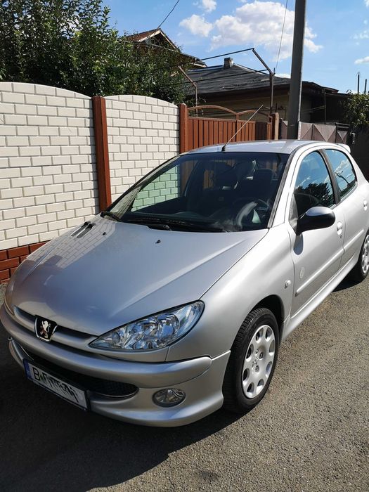 Autoturism Peugeot 206