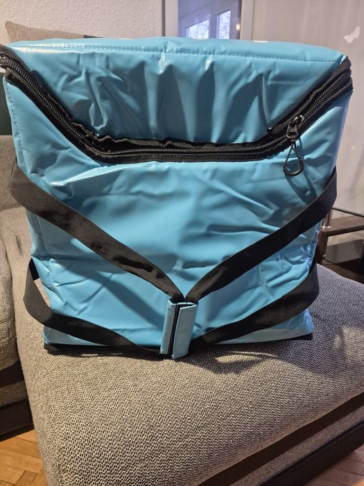 Vand geanta Wolt  noua