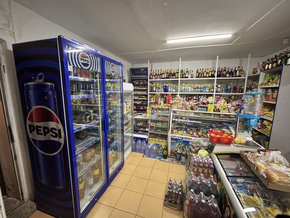 Продам продуктовый магазин с комнатами отдыха
