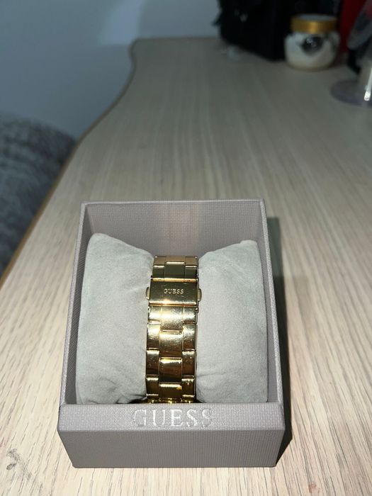 Ceas Guess femeie nou fara chitanta