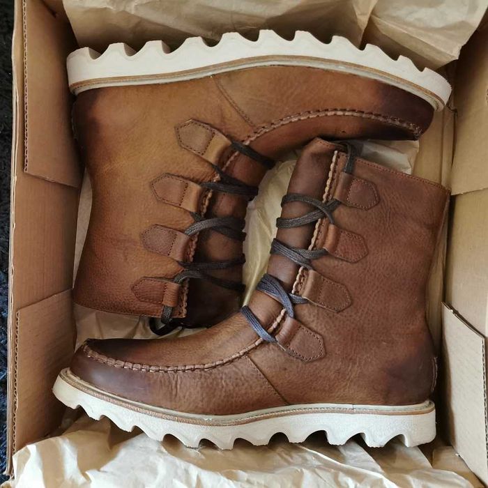 ghete Sorel Mad Boot Lace Boots