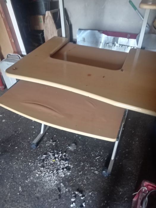 Продам компьютерный стол