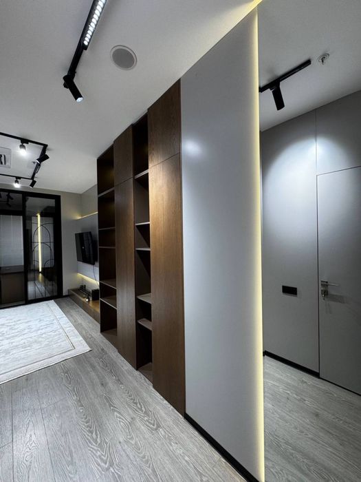Аренда Офис в ЖК Nest One 16-этаж вид на Хилтон с балконом 40м2