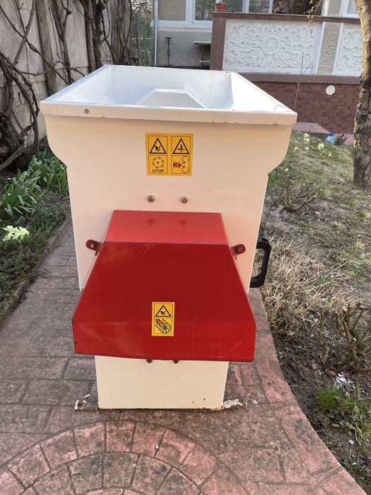 Desciorchinator electric cu pompa