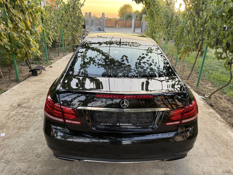 Mercedes e250 coupe , distronik , line asist 3 camere