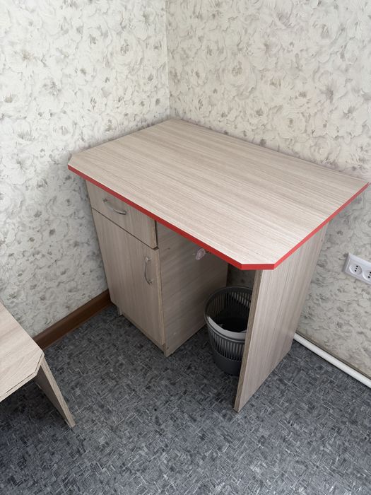 Продам парты ученические