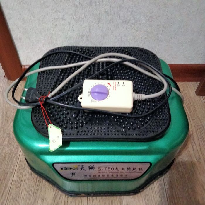 СЦЭК массажёр лечебный для мышц