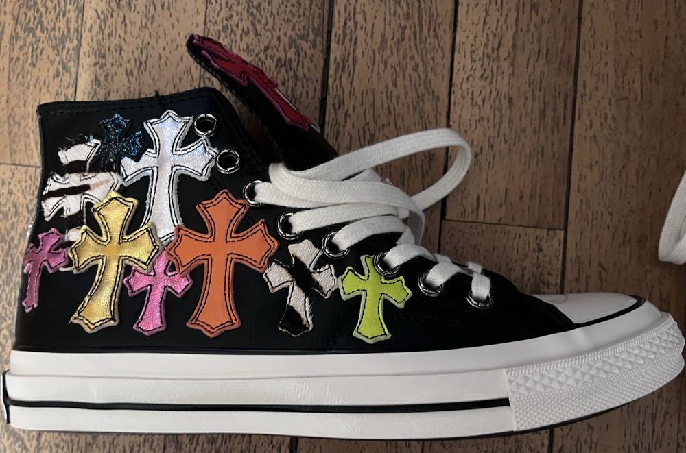 Размер 42. Converse Chrome Hearts Обувки