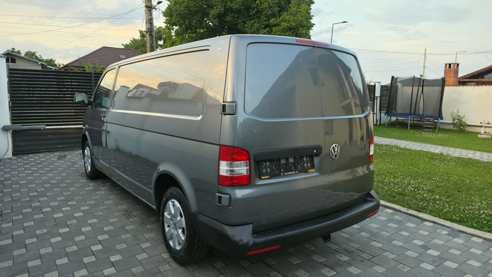 VOLKSWAGEN Transporter 2015 — imagine 4
