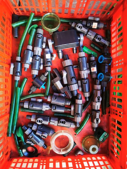 Vând cuple robineți diverse marimi