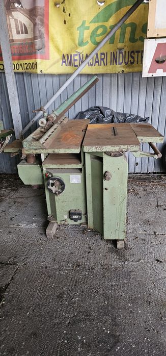 Masina de tâmplărie universala