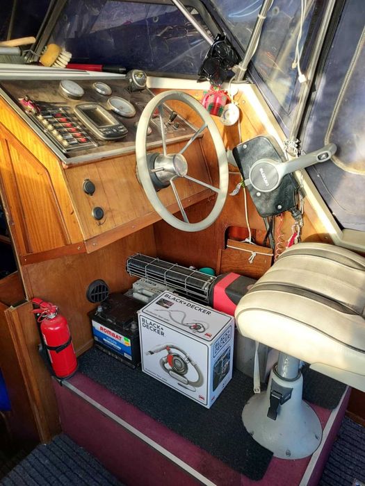 Vand Barca Cabinata Wiking 22