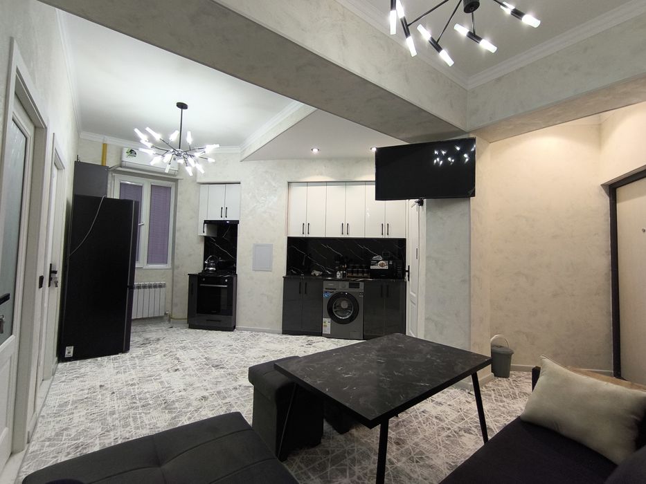 Квартира узок муддатга ижарага берилади