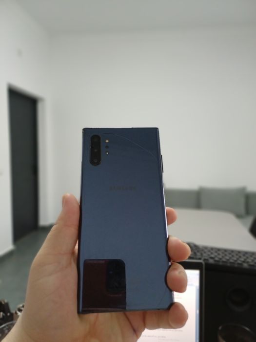 Самсунг note 10 + на 256гб