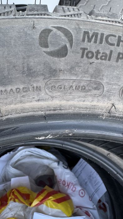 MICHELIN X-ICE North 4 SUV 235/55 R19