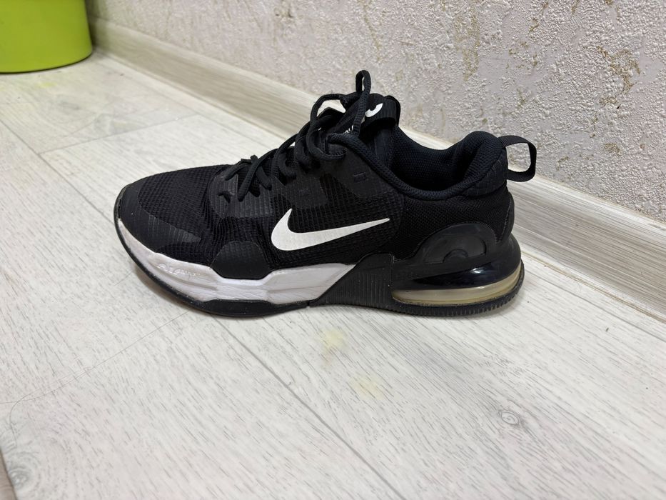 Кросовка Nike air max