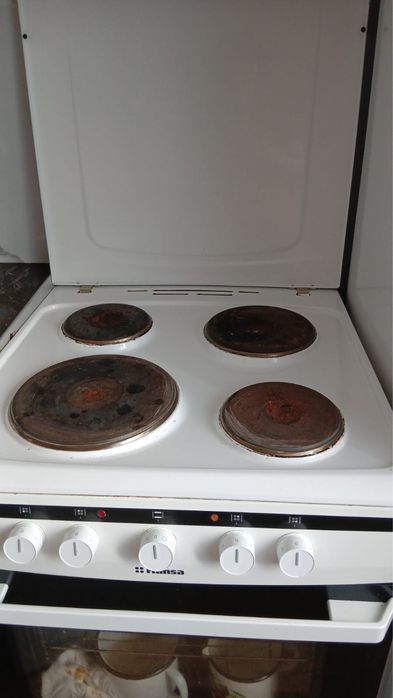 Продам электроплиту