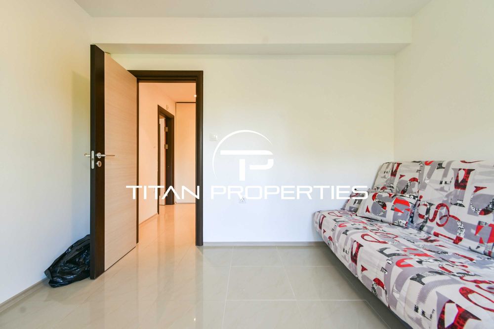 Дава се под наем Четиристаен апартамент в София, Бояна - 150 кв.м за 1700 € - Снимка #13