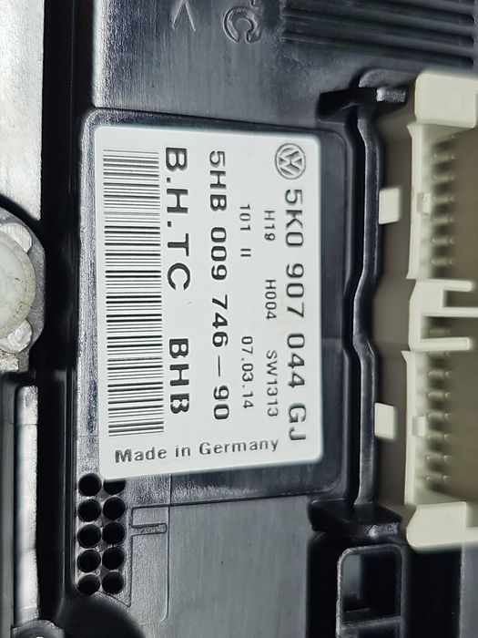 Panou comanda clima Volkswagen Passat B7 (362) [Fabr 2010-2014] 5K0907