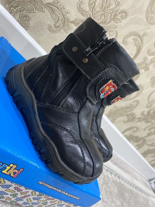 Продам зимние сапоги