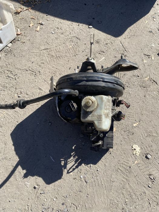 Суппорта ауди 100с4 перед, зад. Пассат б4 перед.