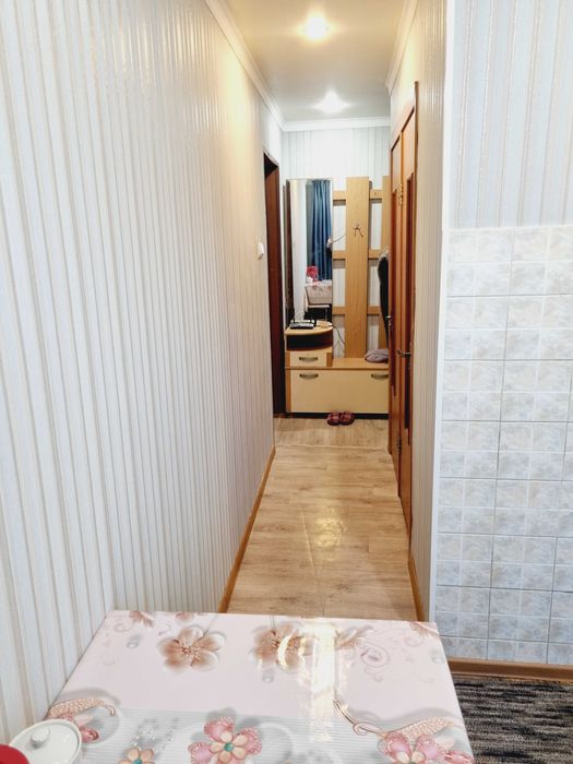 Сдам  2 комн квартиру в центре