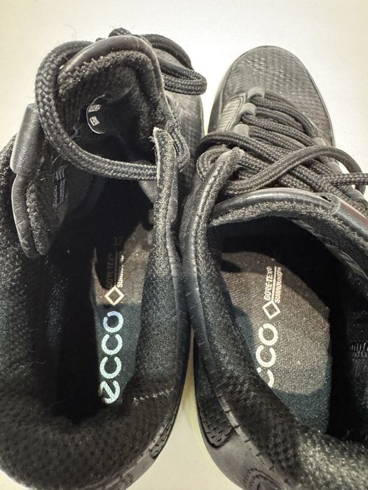 Сникърси ECCO GORE-TEX .Номер 37