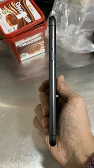 Iphone 11 масла как новый