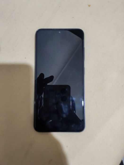 Телефон Самсунг s23