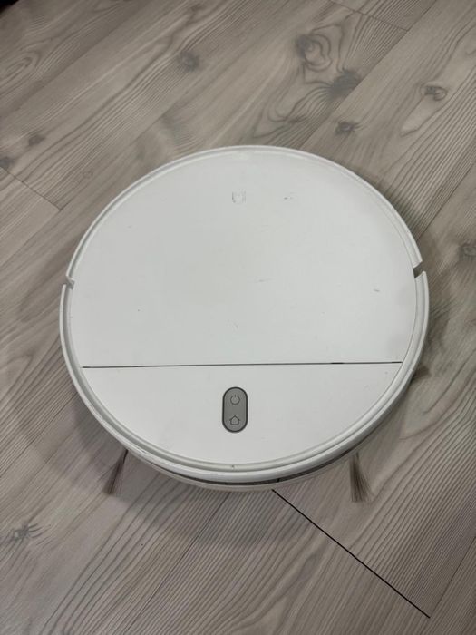 Робот пылесос…..