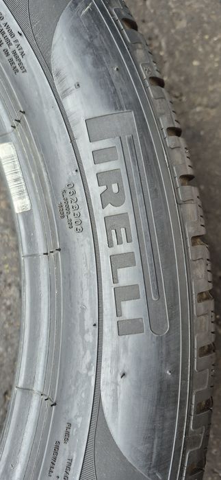 4 anvelope iarna Pirelli 285/45/21.Pretul  este pe bucata.