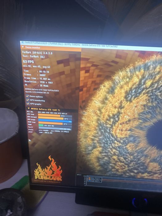 игровой компьютер в комплекте