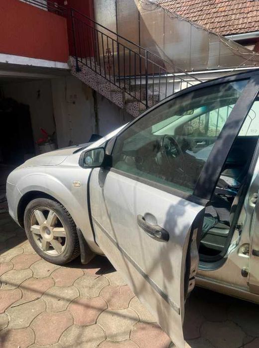 FORD Focus 2006 — imagine 3