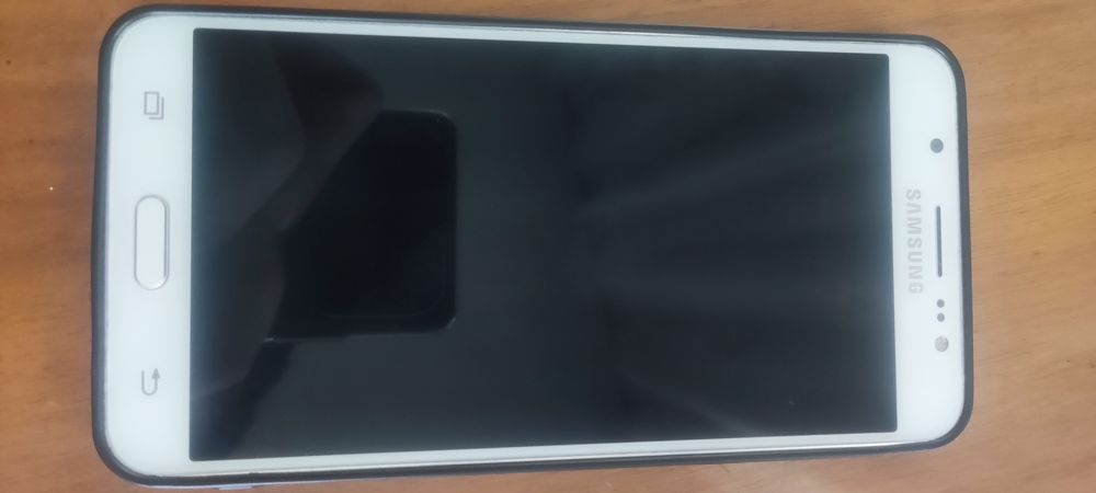 Samsung Galaxy J7 2016