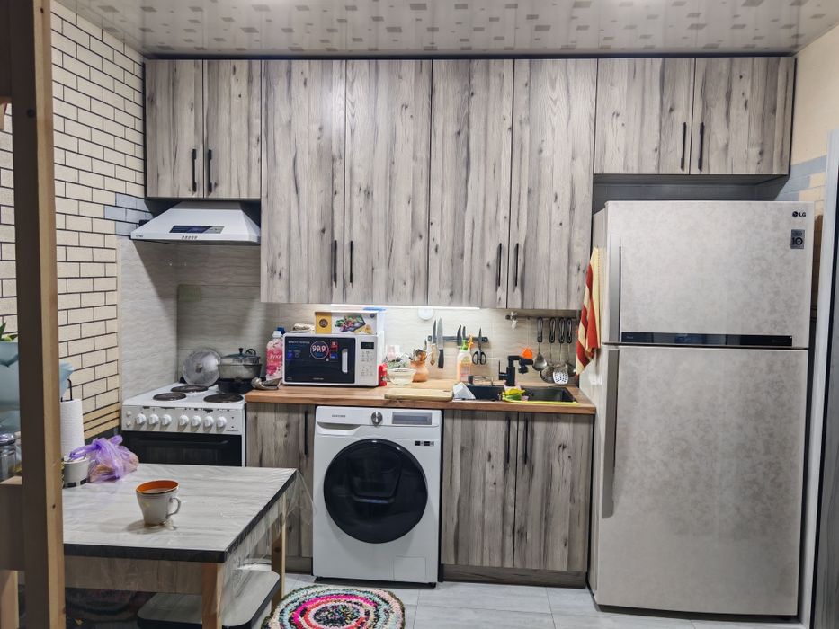 Продам двух комнатную квартиру