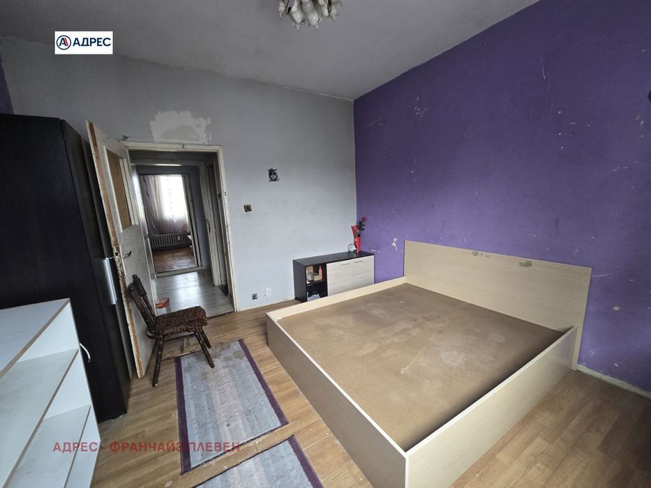 Продава се Двустаен апартамент в Плевен, Сторгозия - 60 кв.м за 1250 €/кв.м - Снимка #4