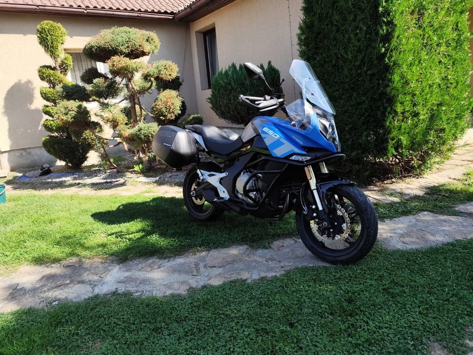 CF Moto 650-3F MT