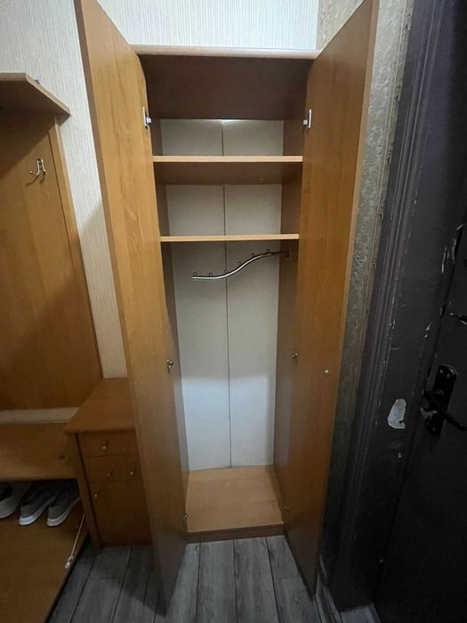 Шкаф для прихожей