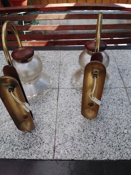 Aplici din bronz vechi