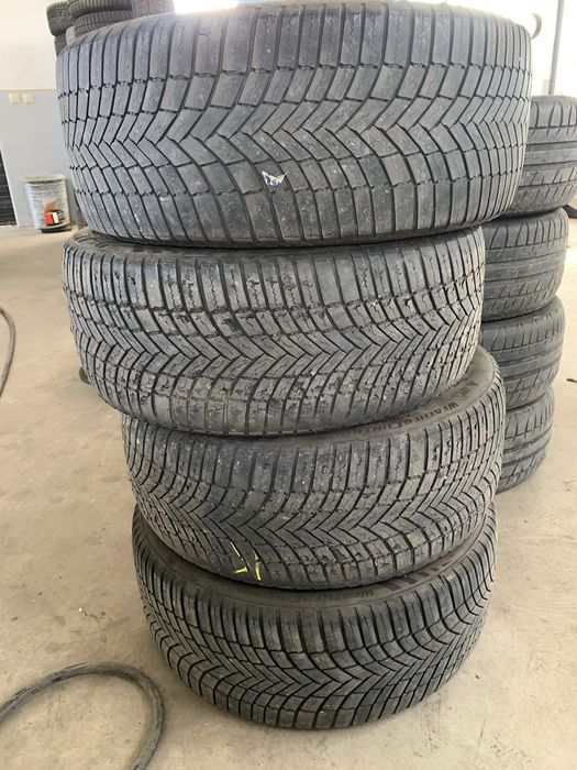 Всесезонни гуми Bridgestone 235/45/18