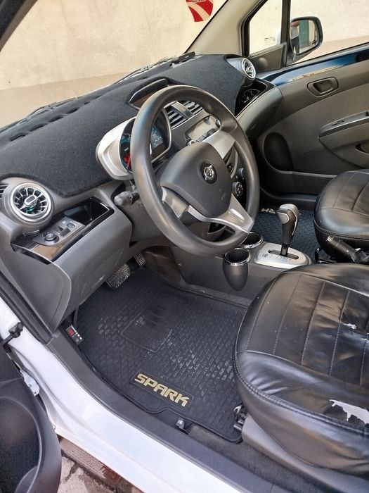 Spark avtomat sotiladi ideal